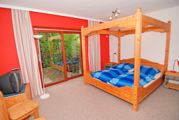 Schlafzimmer 1 EG